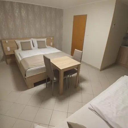 Проживание в семье Kek Mediterran Haz *