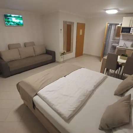 Kek Mediterran Haz Проживание в семье *