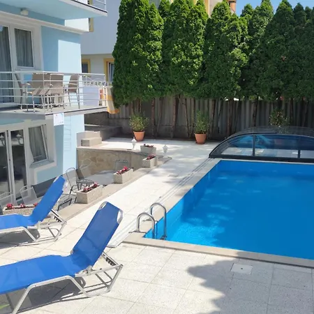 Проживание в семье Kek Mediterran Haz *