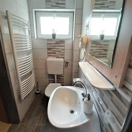 Проживание в семье Kek Mediterran Haz *