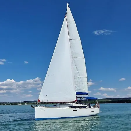 Проживание в семье Kek Mediterran Haz *